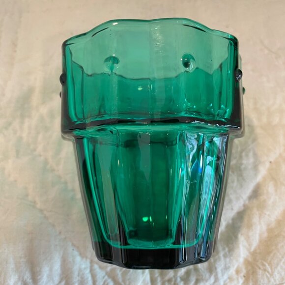 Set Of 4 Vintage Green Glass Small Tumblers Shot glasses or Candle Holders with - Picture 6 of 10